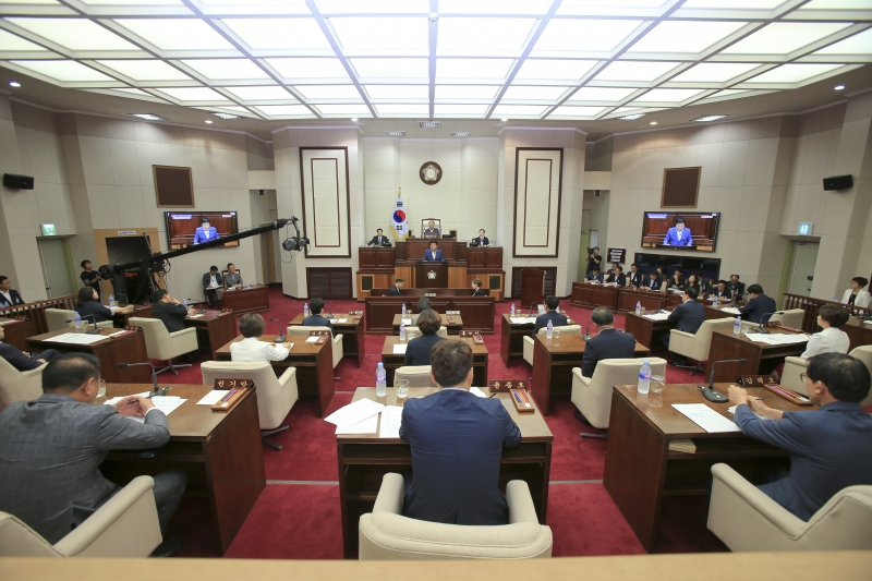 20180903-015[AP7U9757-제225회 정례회 제1차 본회의시 안주찬 의원 5분 자유발언.JPG