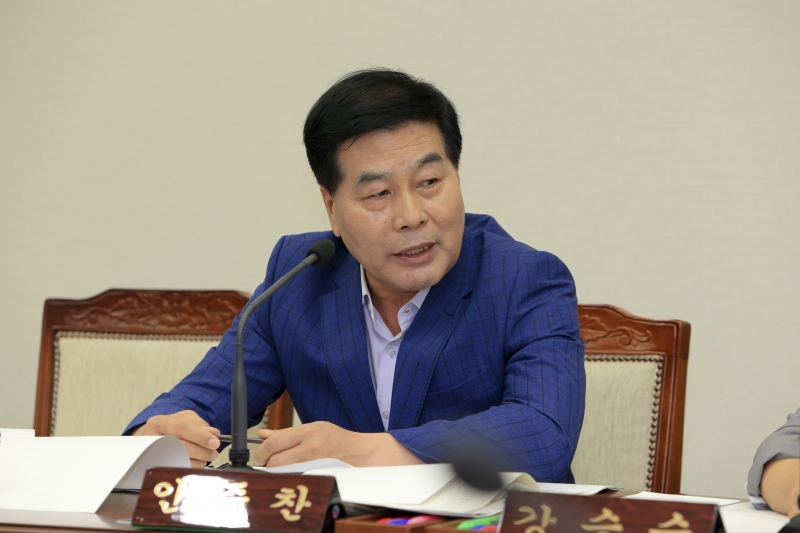 20180904-029[AP7U0062-제225회 정례회 기획행정위원회 조례안 심사활동.JPG