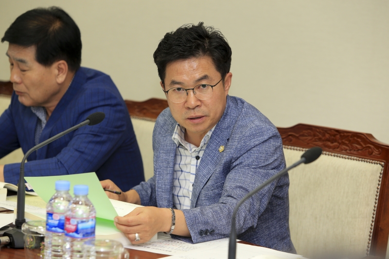 20180906-028[AP7U0510-제225회 정례회 기획행정위원회 소관 행정사무감사 활동.JPG