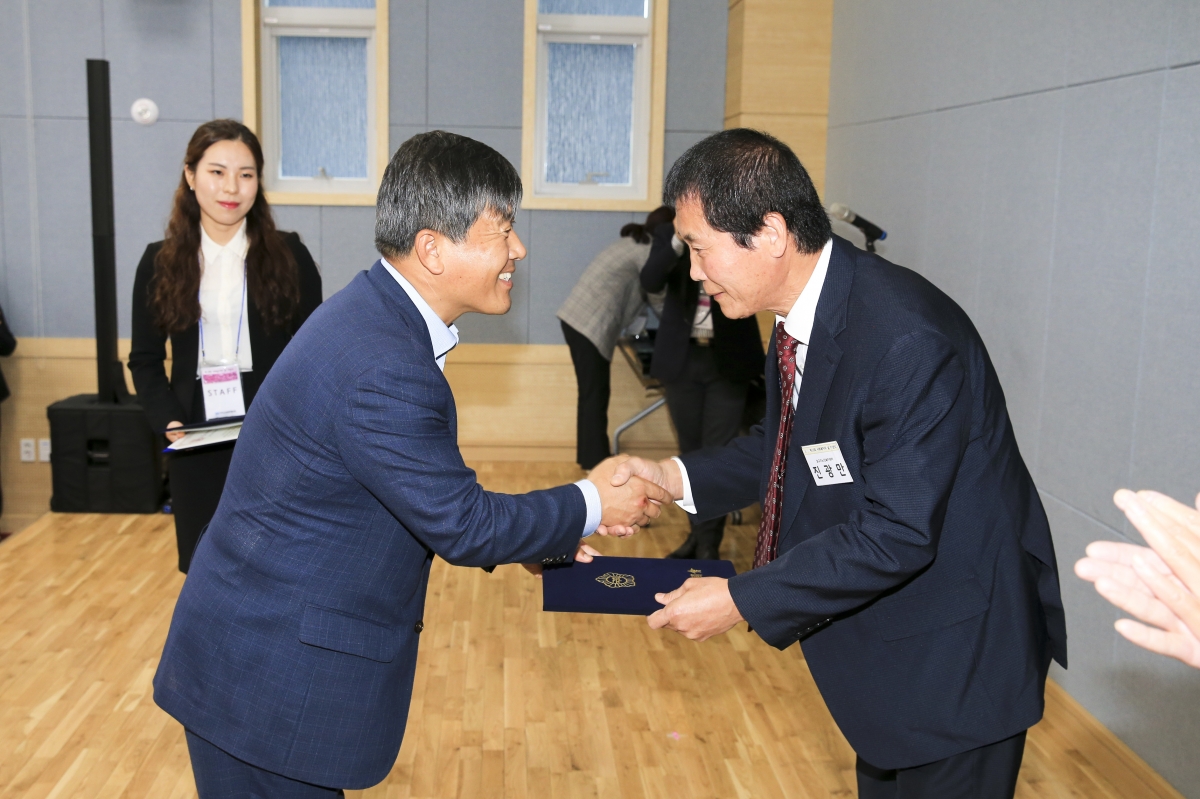 20180919-071[AP7U1630-제19회 사회복지의 날 기념식.JPG