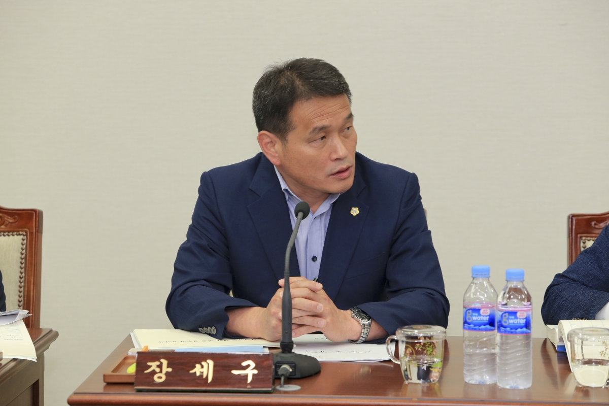 20180919-032[AP7U1501-제225회 정례회 예산결산특별위원회 2017 회계연도 세입세출결산승인안 심사 활동.JPG
