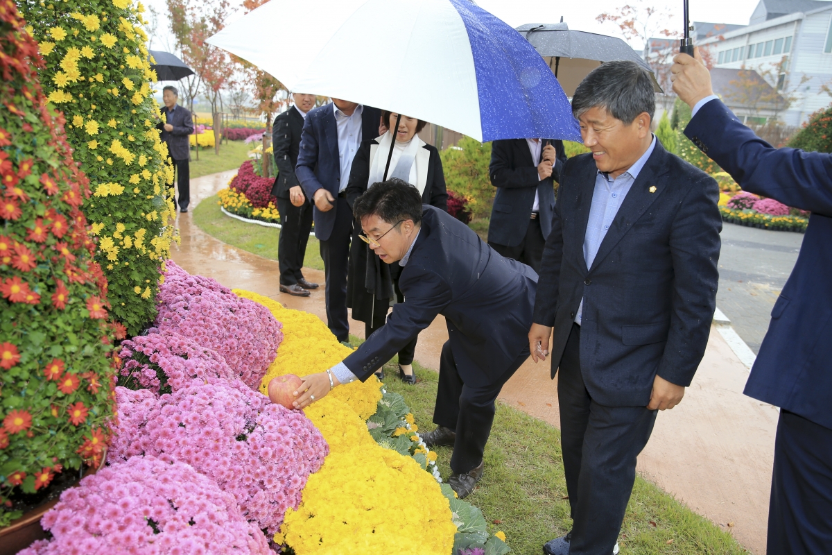 20181026-094[AP7U4625-미래농업교육관 준공식 및 농촌여성작품 전시회.JPG