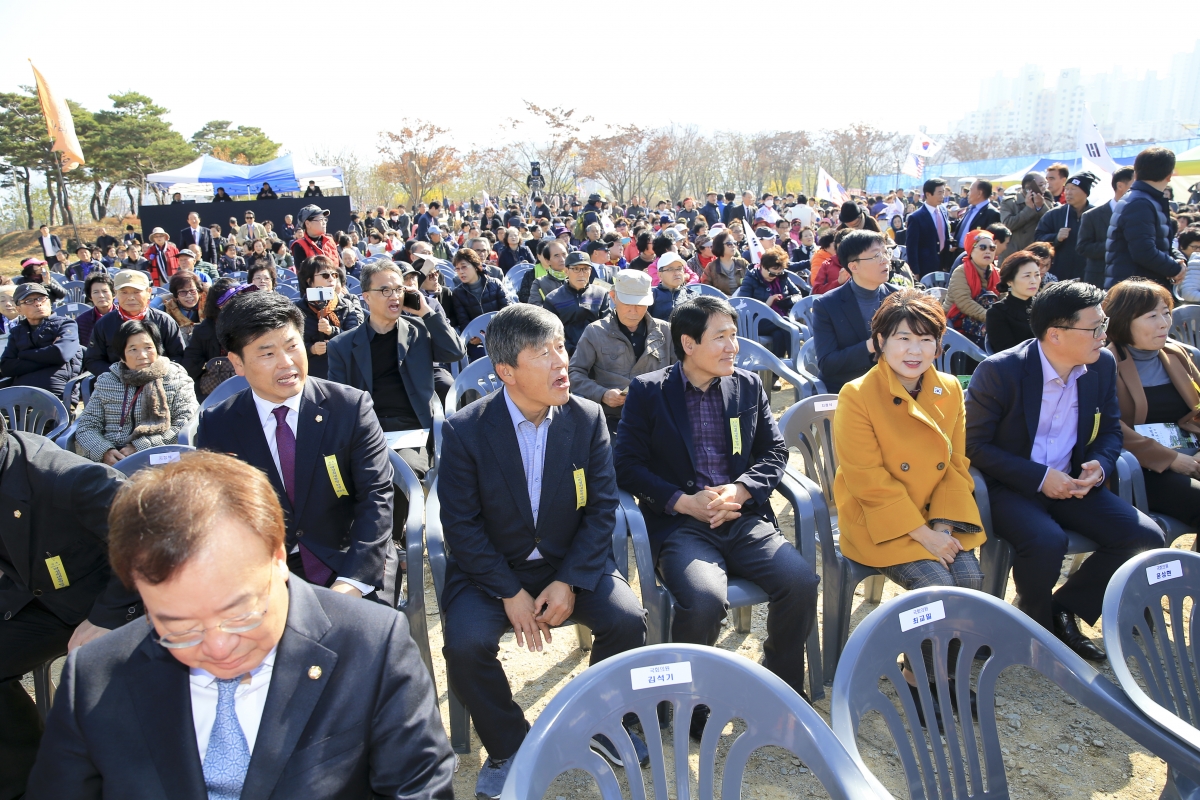 20181114-045[AP7U6625-박정희대통령 탄생 101돌 기념식.JPG