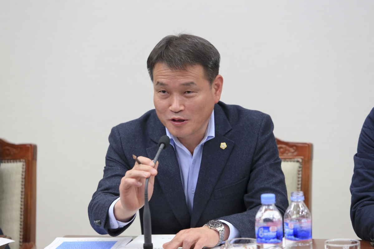 20181128-062[AP7U8580-제227회 제2차 정례회 산업건설위원회 조례안 심사활동.jpg