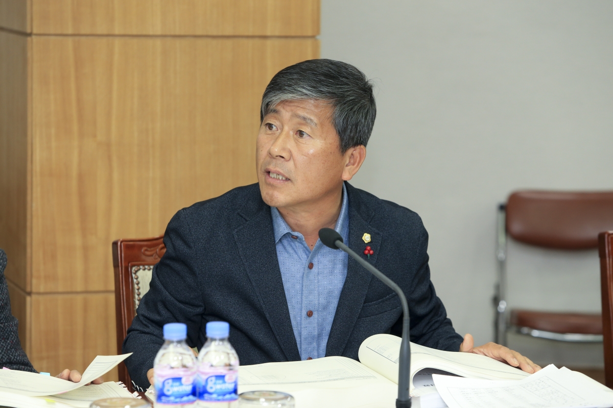 20181205-017[AP7U9083-제227회 제2차 정례회 예산결산특별위원회 2019년도 예산안 및 기금운용계획안 심사활동.jpg