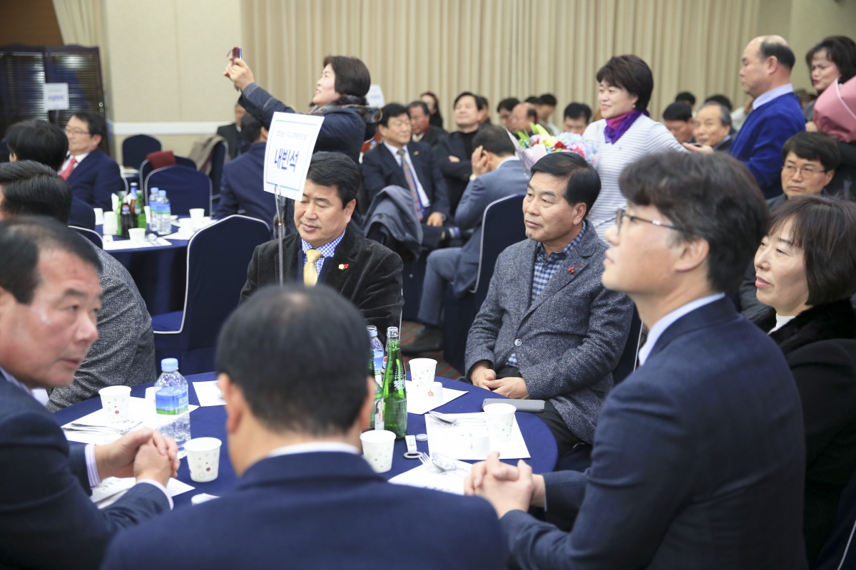 20181217-030[AP7U9840-2018 구미시 체육인의 밤.jpg