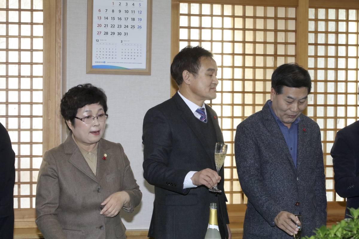 20190103-053[IMG_2790-2019 구미시의회 신년인사회.jpg