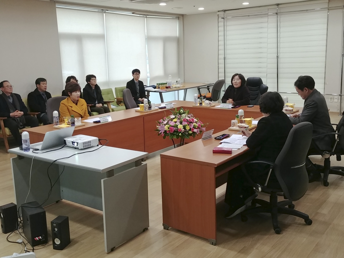 20190110-009[KakaoTalk_094319187-폐회중 기획행정위원회 구미시립 노인요양병원 방문.jpg