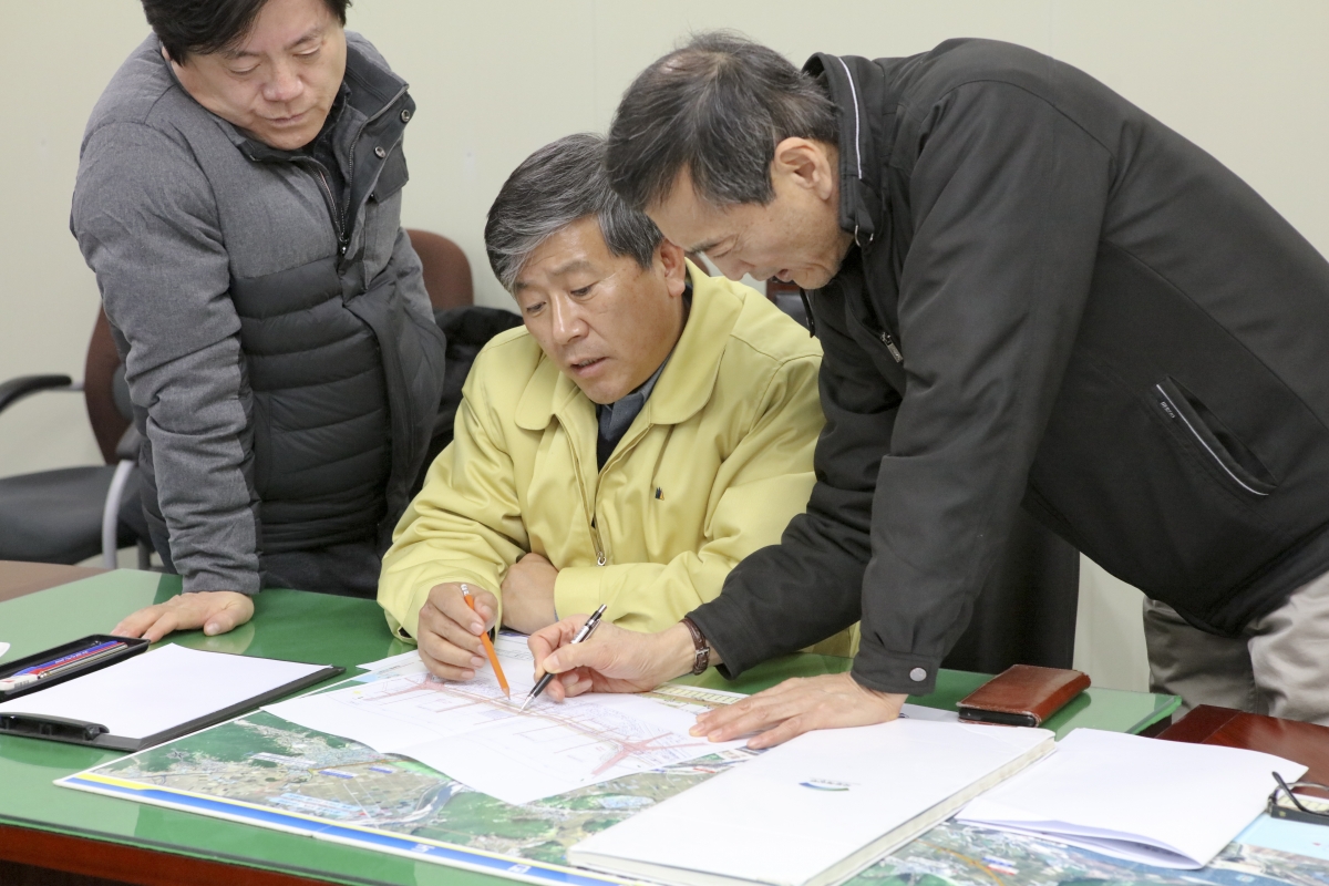 20190125-065[IMG_2969-제228회 임시회 산업건설위원회 국도대체우회도로 구포-생곡 문성 현장사무실 방문.jpg