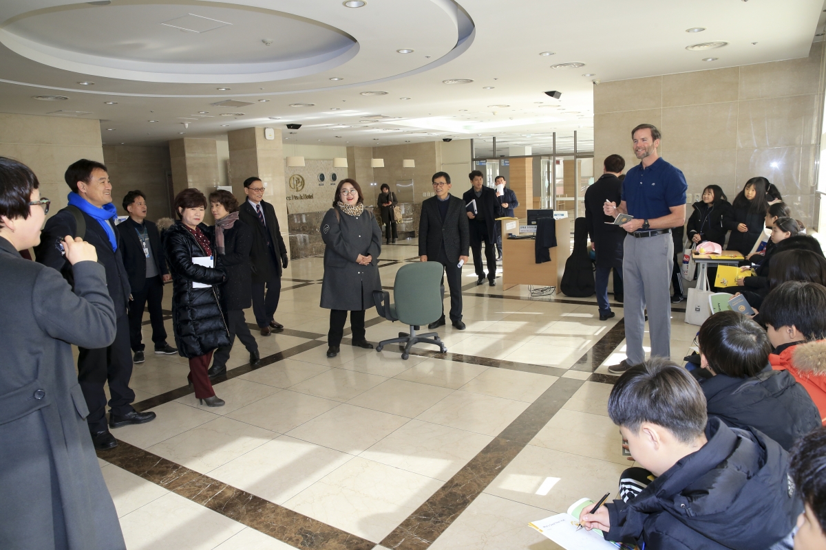 20190129-070[AP7U2158-제228회 임시회 기획행정위원회 대구경북영어마을 현장방문.jpg
