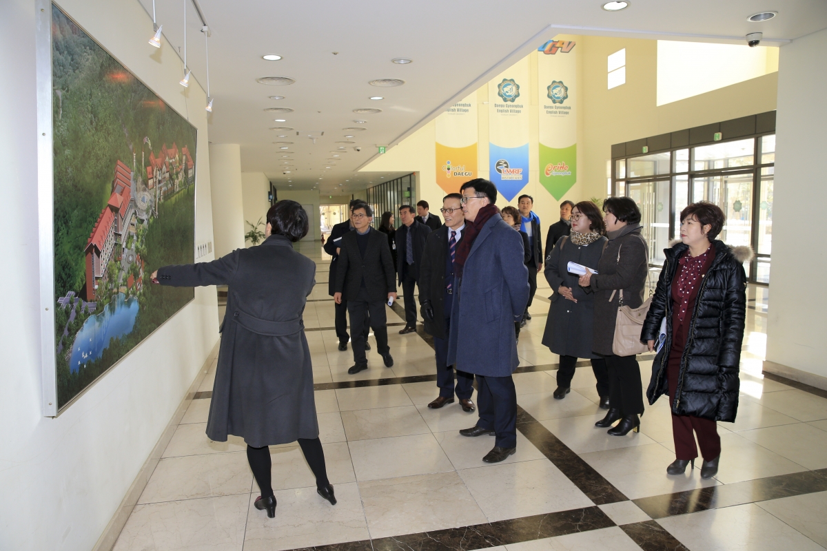 20190129-080[AP7U2172-제228회 임시회 기획행정위원회 대구경북영어마을 현장방문.jpg