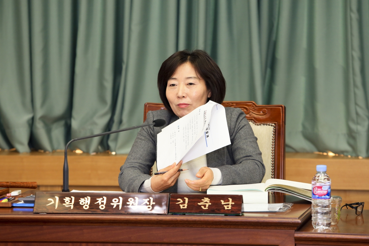 20190128-020[AP7U1868-제228회 임시회 기획행정위원회 소관 2019년도 주요업무 보고 청취.jpg