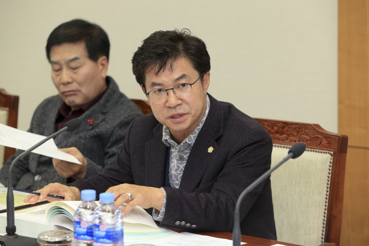 20190128-022[AP7U1873-제228회 임시회 기획행정위원회 소관 2019년도 주요업무 보고 청취.jpg
