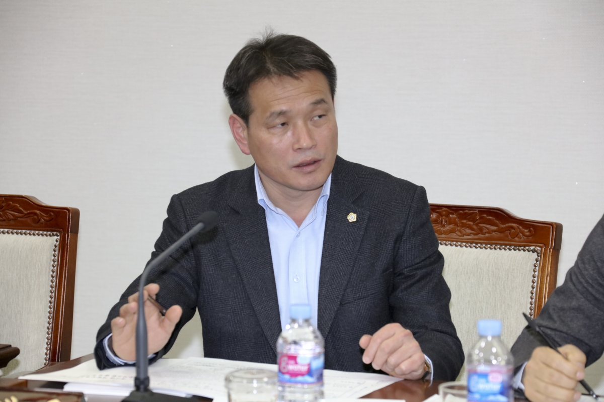 20190311-043[IMG_3319-제229회 임시회 산업건설위원회 조례안 심사활동.jpg