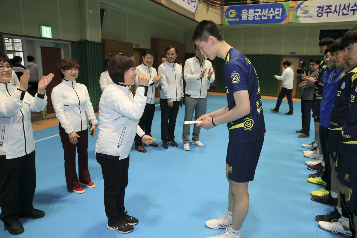 20190419-025[AP7U5826-제57회 경북도민체전 참가 구미시선수단 경산시 현지방문 격려.jpg