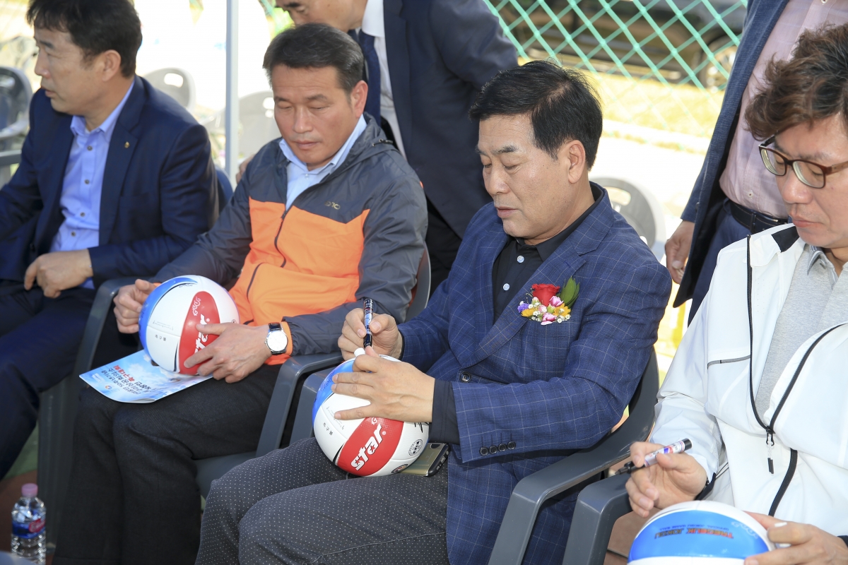 20190421-033[AP7U6116-제5회 구미상공회의소 회장기 직장인 족구대회.jpg