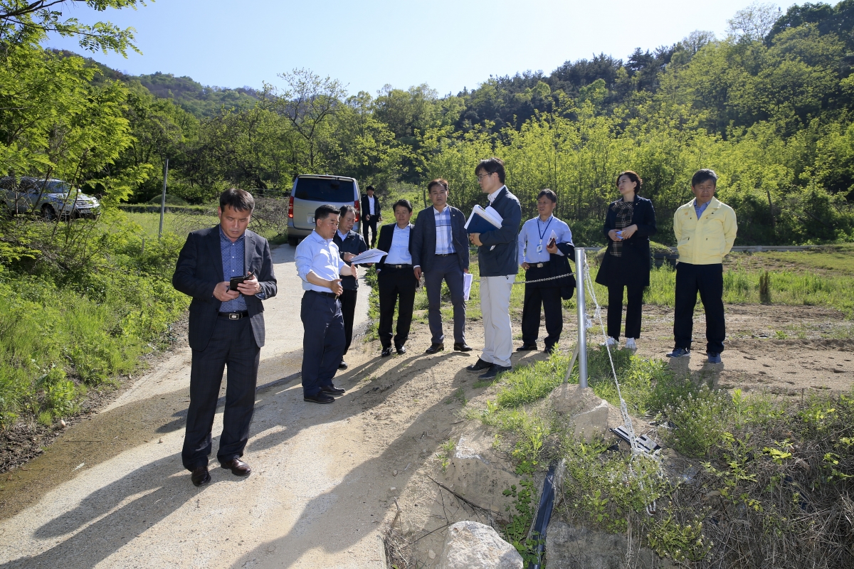 20190502-032[AP7U7270-제230회 임시회 예산결산특별위원회 제1회 추경예산안 관련 고아읍 예강리 현장방문.jpg