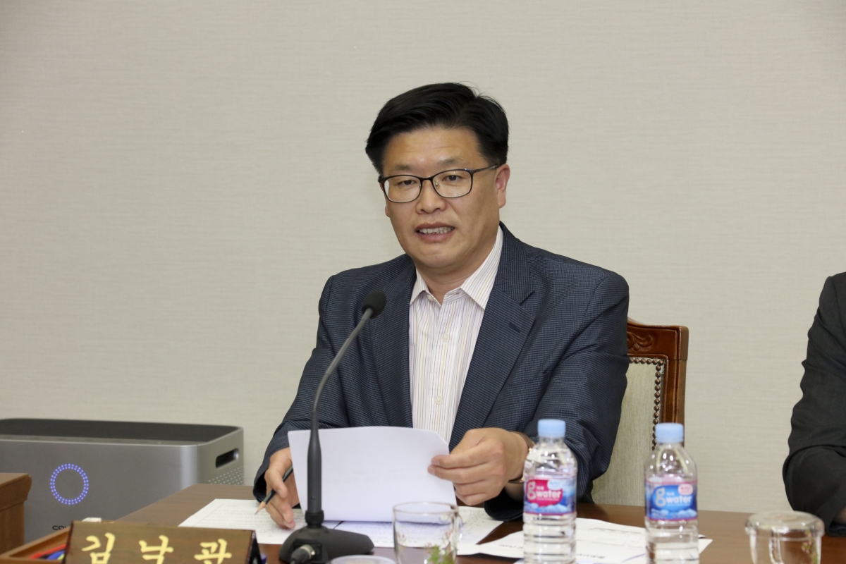 20190509-068[IMG_4098-폐회중 제3차 행정사무조사특별위원회 활동.jpg