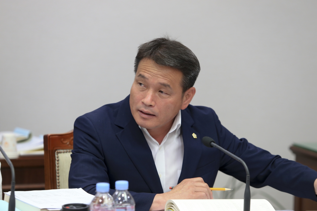 20190620-027[AP7U9352-제231회 정례회 예산결산특별위원회 2018회계연도 세입세출결산승인안 심사활동.jpg