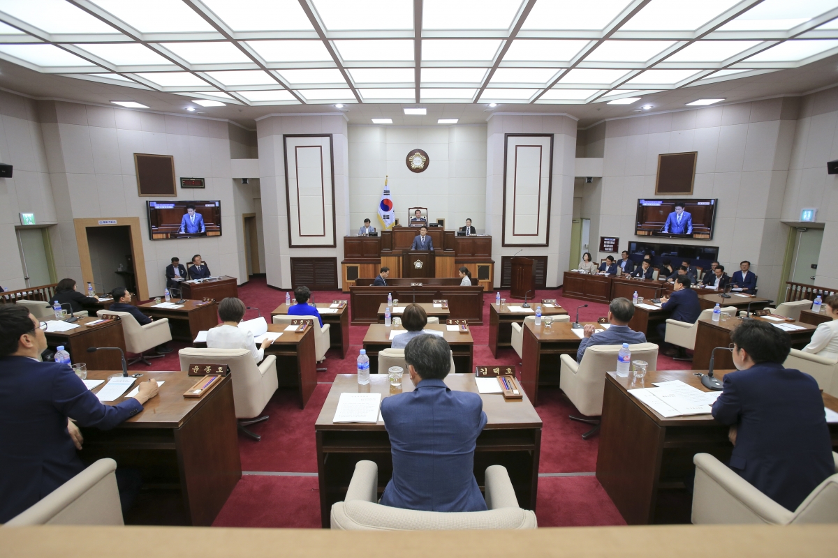 20190624-011[AP7U9459-제231회 정례회 제2차 본회의시 김재우 의원 5분 자유발언.jpg