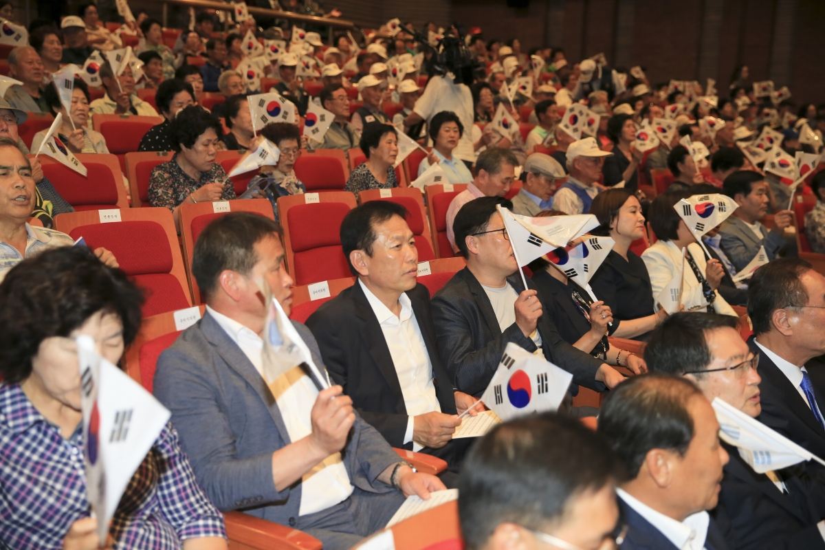 20190625-026[AP7U9660-6.25전쟁 제69주년 호국보훈 기념행사.jpg