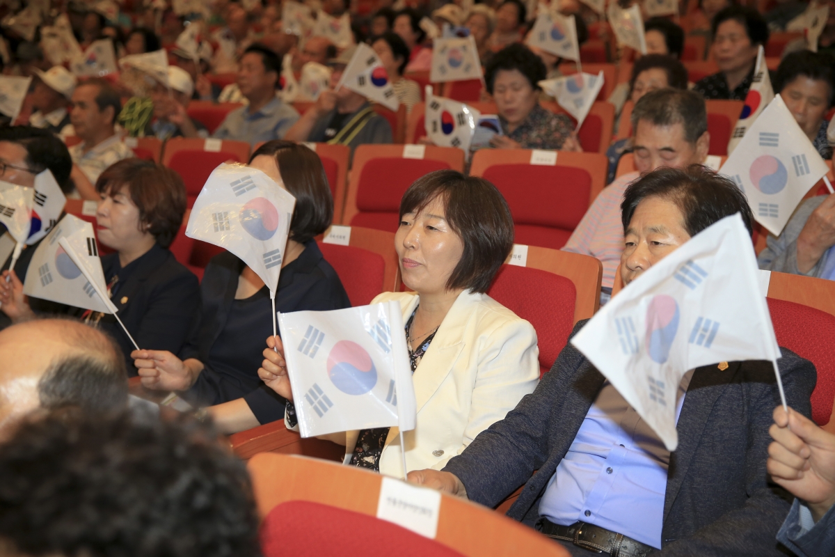 20190625-031[AP7U9674-6.25전쟁 제69주년 호국보훈 기념행사.jpg