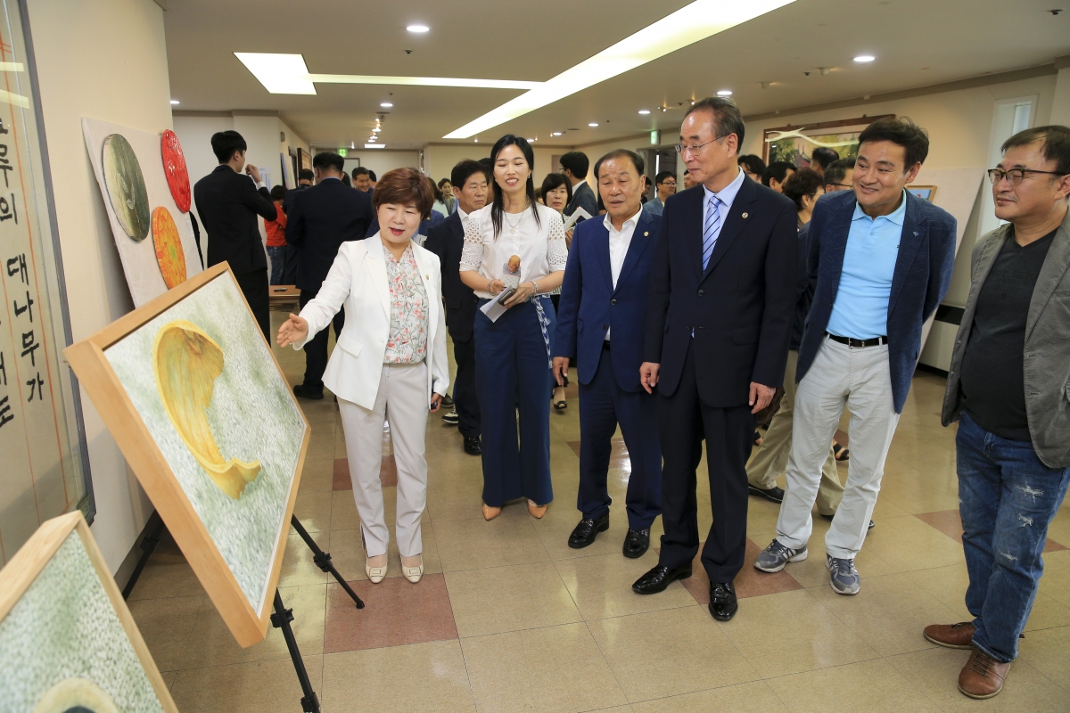 20190701-050[AP7U9949-민선 7기 출범 1주년 찾아가는 미술관.jpg