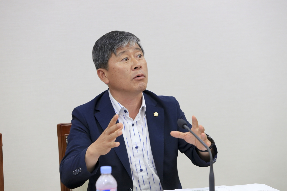 20190702-005[AP7U9961-폐회중 의회운영위원회 활동.jpg