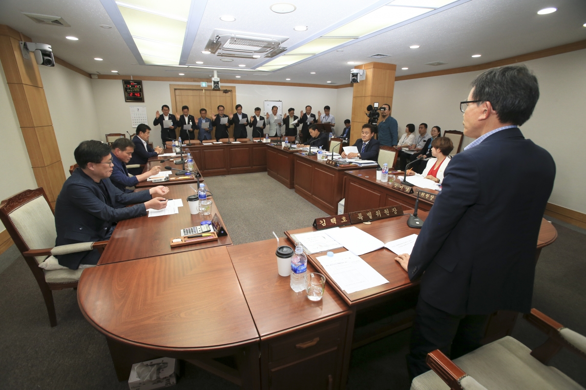 20190702-015[AP7U9989-제5차 행정사무조사특별위원회 활동.jpg