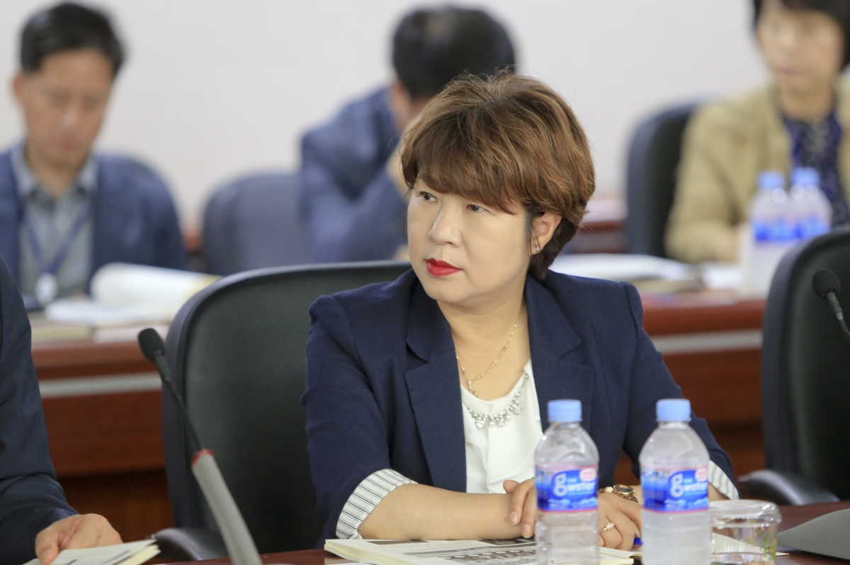 20190711-013[AP7U0484-구미시의회 의원연수-부패방지-이지문 강사.jpg