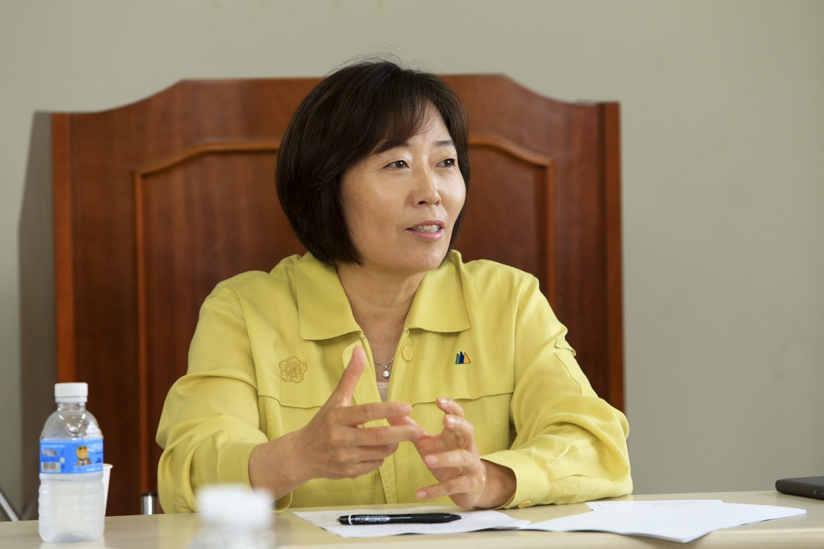 20190712-056[AP7U0623-제232회 임시회 기획행정위원회 국궁장 현장방문.jpg