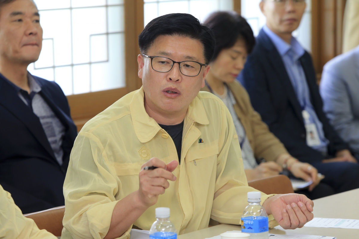 20190712-047[AP7U0599-제232회 임시회 기획행정위원회 국궁장 현장방문.jpg