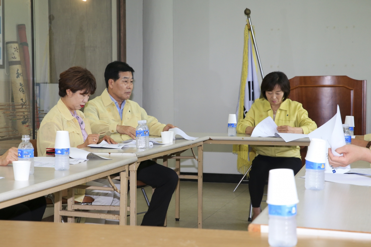 20190712-043[AP7U0590-제232회 임시회 기획행정위원회 국궁장 현장방문.jpg