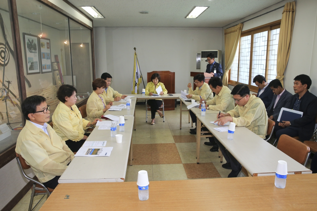 20190712-040[AP7U0586-제232회 임시회 기획행정위원회 국궁장 현장방문.jpg