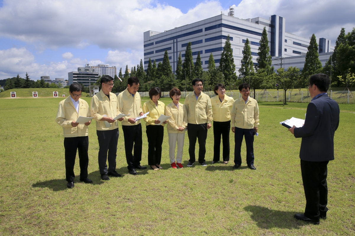 20190712-058[AP7U0629-제232회 임시회 기획행정위원회 국궁장 현장방문.jpg