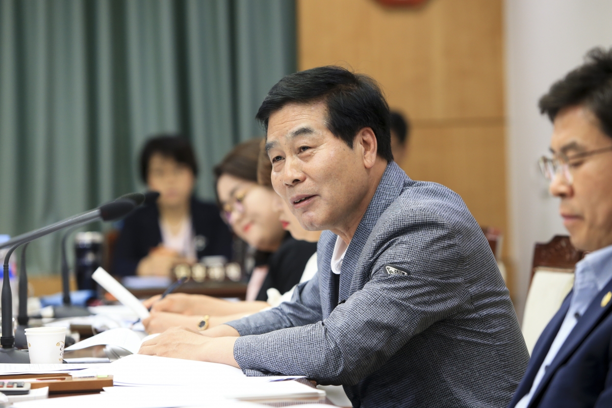 20190715-023[AP7U0811-제232회 임시회 기획행정위원회 조례안 심사활동.jpg