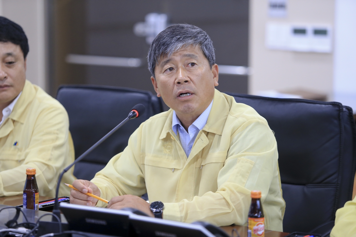 20190719-024[AP7U1112-구미시의회 의원 태풍 다나스 관련 구미시 재난안전 대책본부 방문.jpg