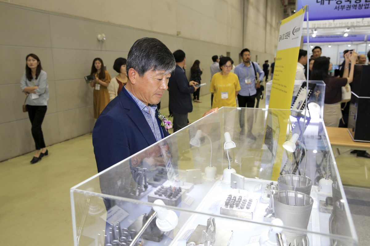 20190905-014[AP7U2089-제7회 국제3D프린탕코리아 엑스코.jpg