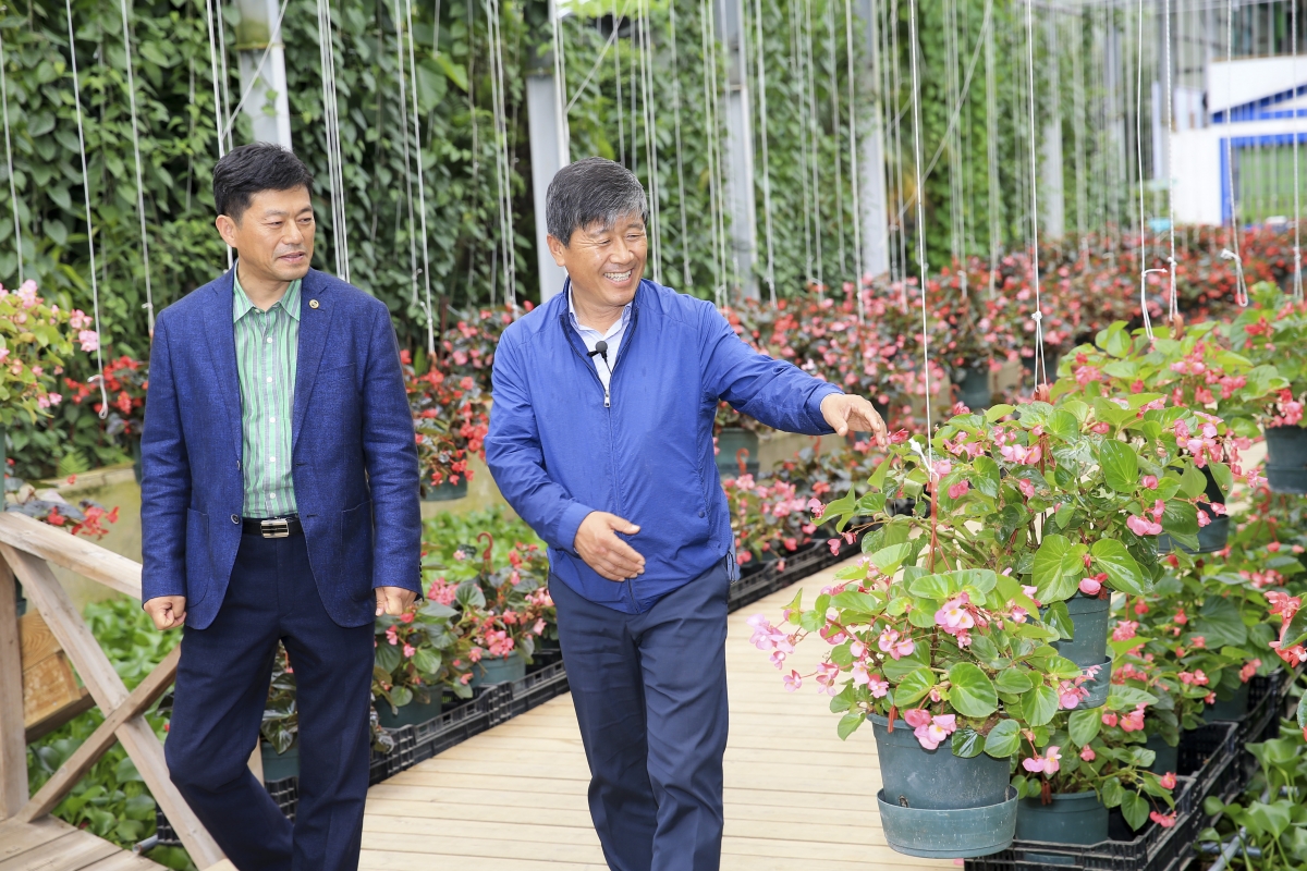 20190923-068[AP7U3470-제233회 임시회시 산업건설위원회 충남 아산시 세계꽃식물원 비교견학.jpg
