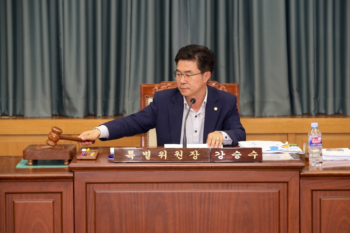 20190924-069[AP7U3646-제233회 임시회 제2차 윤리특별위원회 활동.jpg