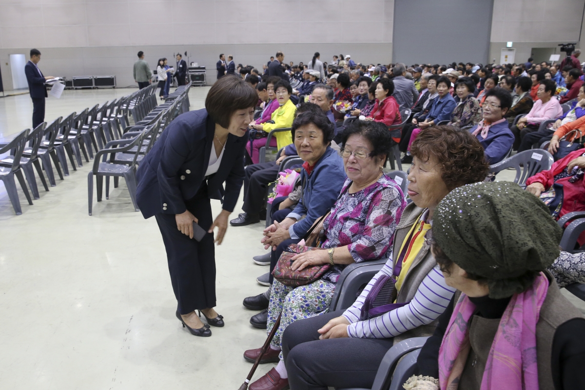 20191008-045[AP7U4891-제23회 노인의 날 기념식.jpg
