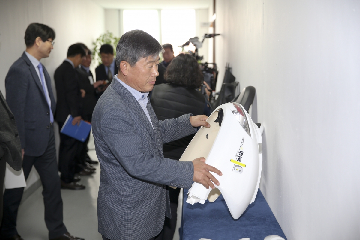 20191127-024[AP7U8384-제235회 정례회 산업건설위원회 한국이모빌리티 제조유통협동조합 현장방문.jpg