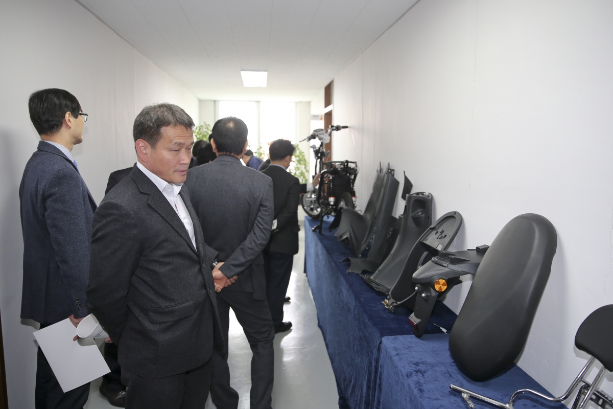 20191127-021[AP7U8378-제235회 정례회 산업건설위원회 한국이모빌리티 제조유통협동조합 현장방문.jpg