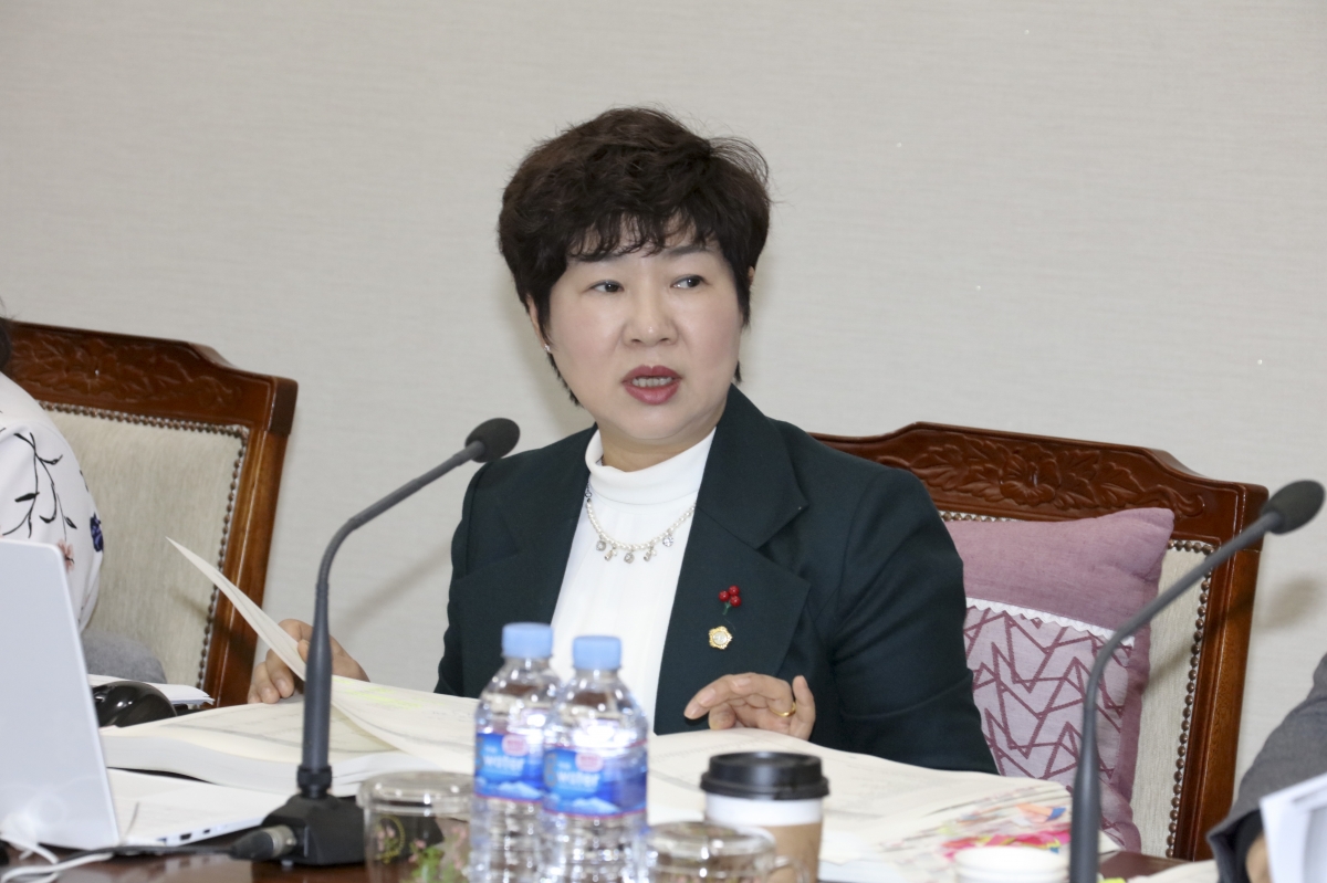 20191202-003[IMG_6058-제235회 정례회 기획행정위원회 2020년도 예산안 및 기금운용계획안 예비심사 활동.jpg