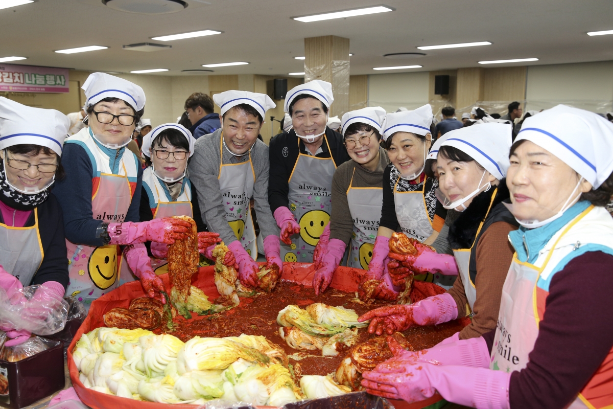 20191218-030[AP7U9876-관내 농축협 김장 나눔행사.jpg