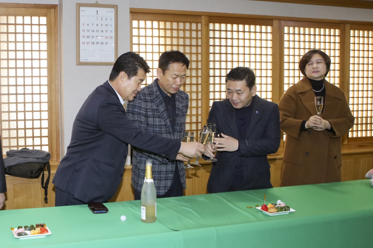 20200103-066[IMG_6694-2020 구미시의회 신년인사회.jpg