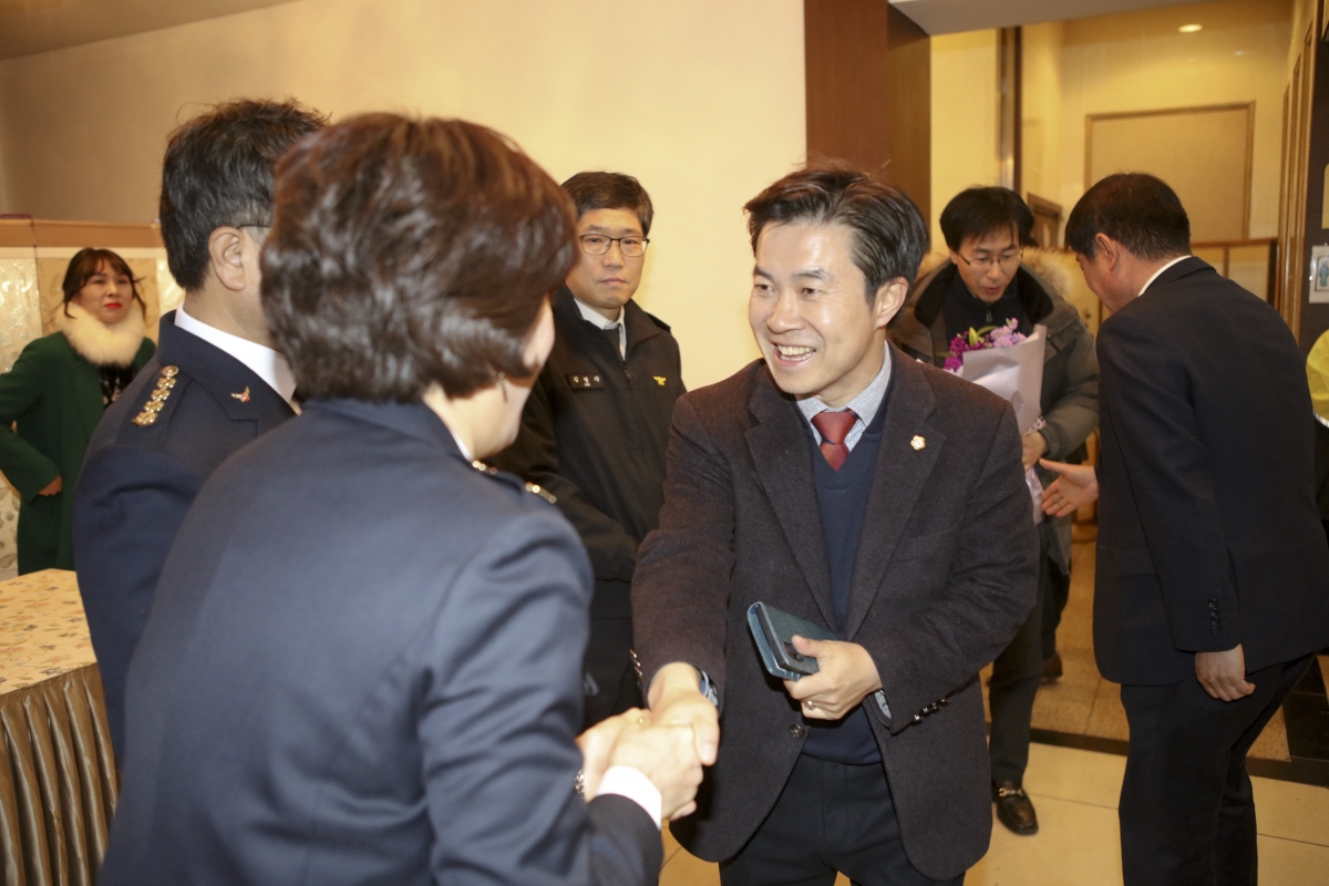 20200116-013[IMG_6819-구미소방서 의용소방대 연합회장 이·취임식.jpg