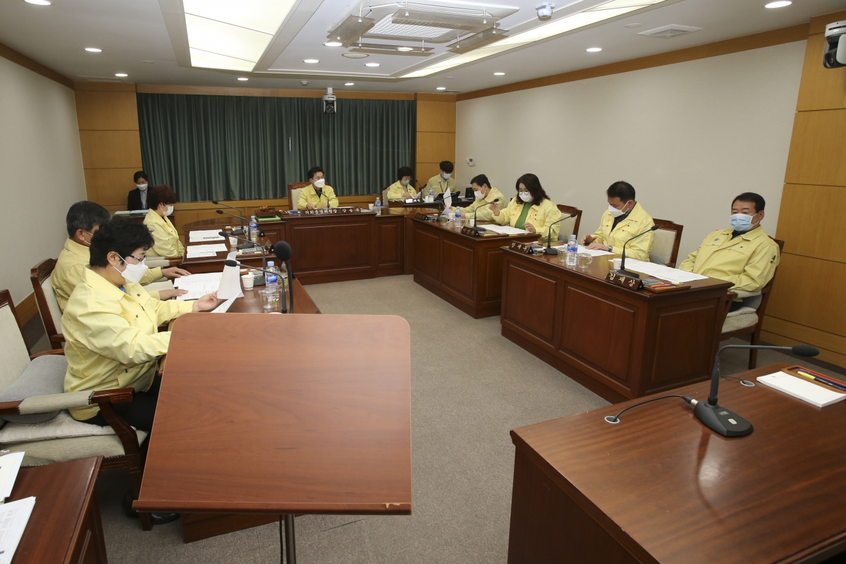 20200226-003[AP7U1534-폐회중 의회운영위원회 활동.jpg