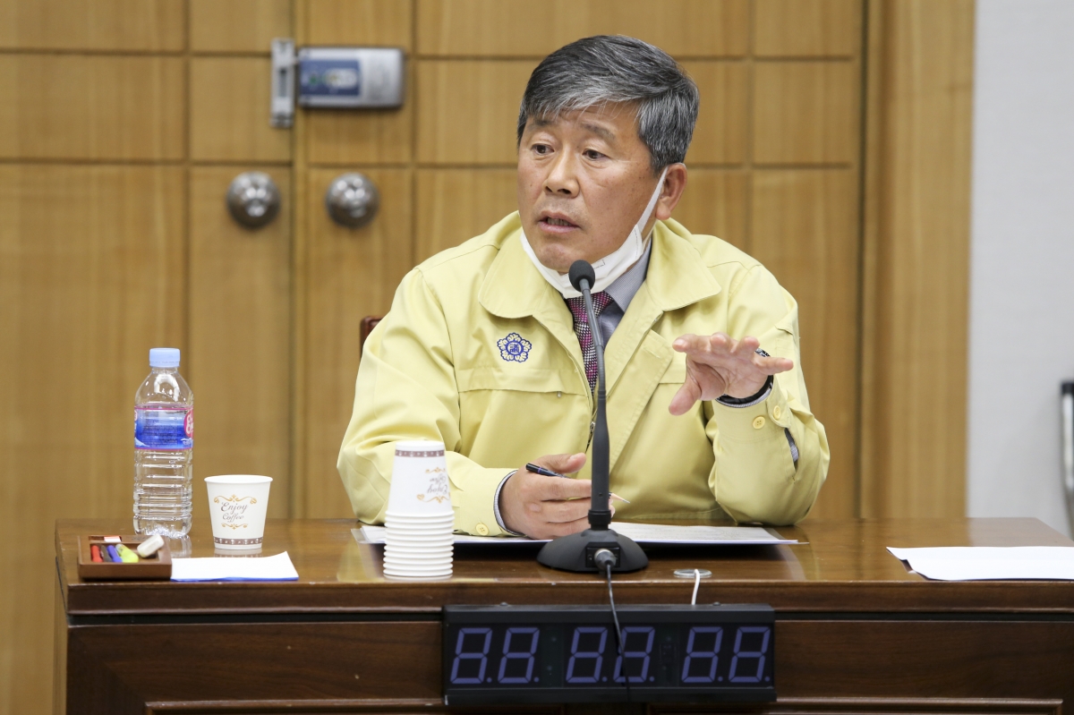 20200422-037[AP7U2346-제238회 임시회시 산업건설위원회 소관 조례안 심사활동.jpg