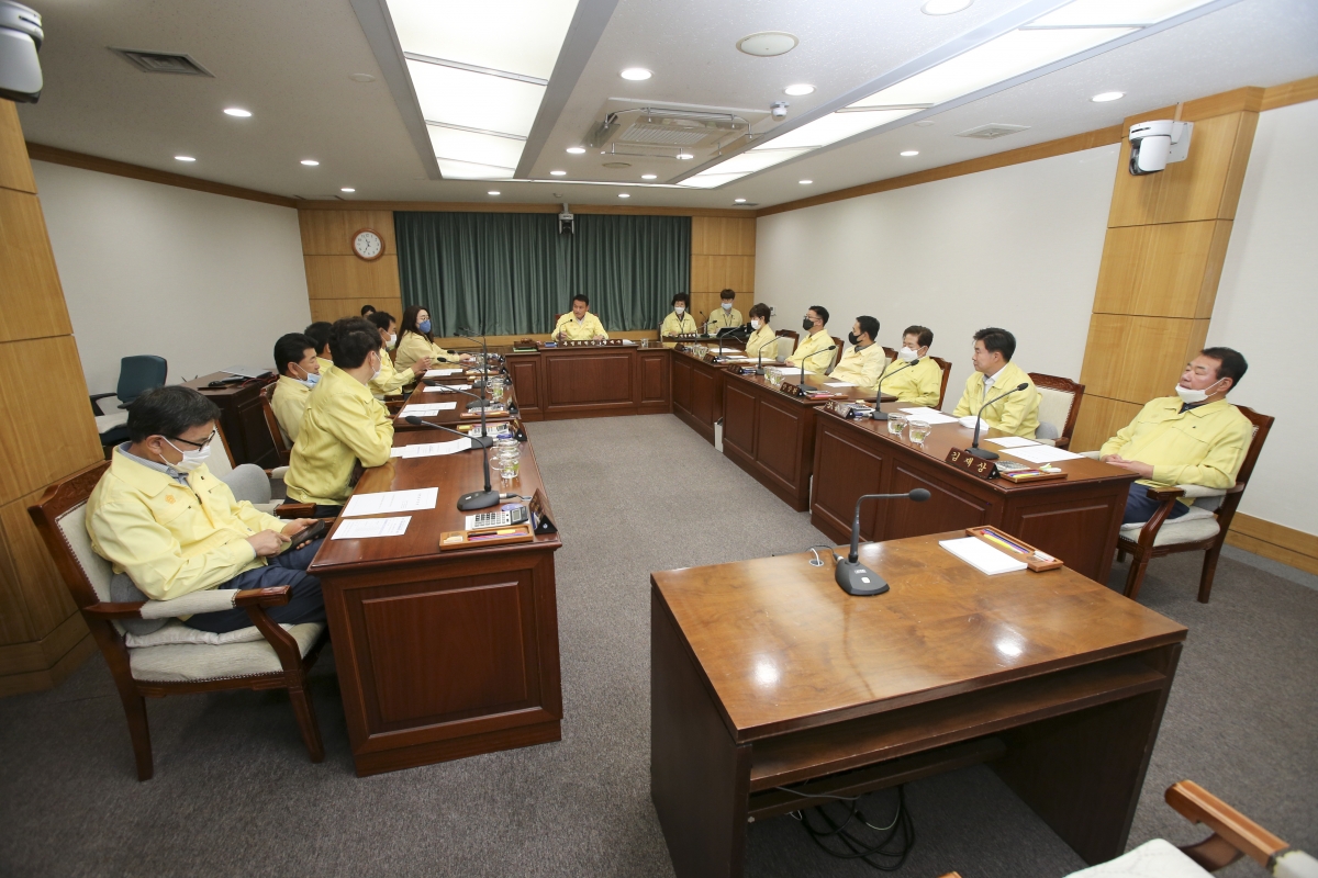 20200602-051[AP7U3320-제240회 구미시의회 제1차 정례회시 제1차 예산결산특별위원회 활동.jpg